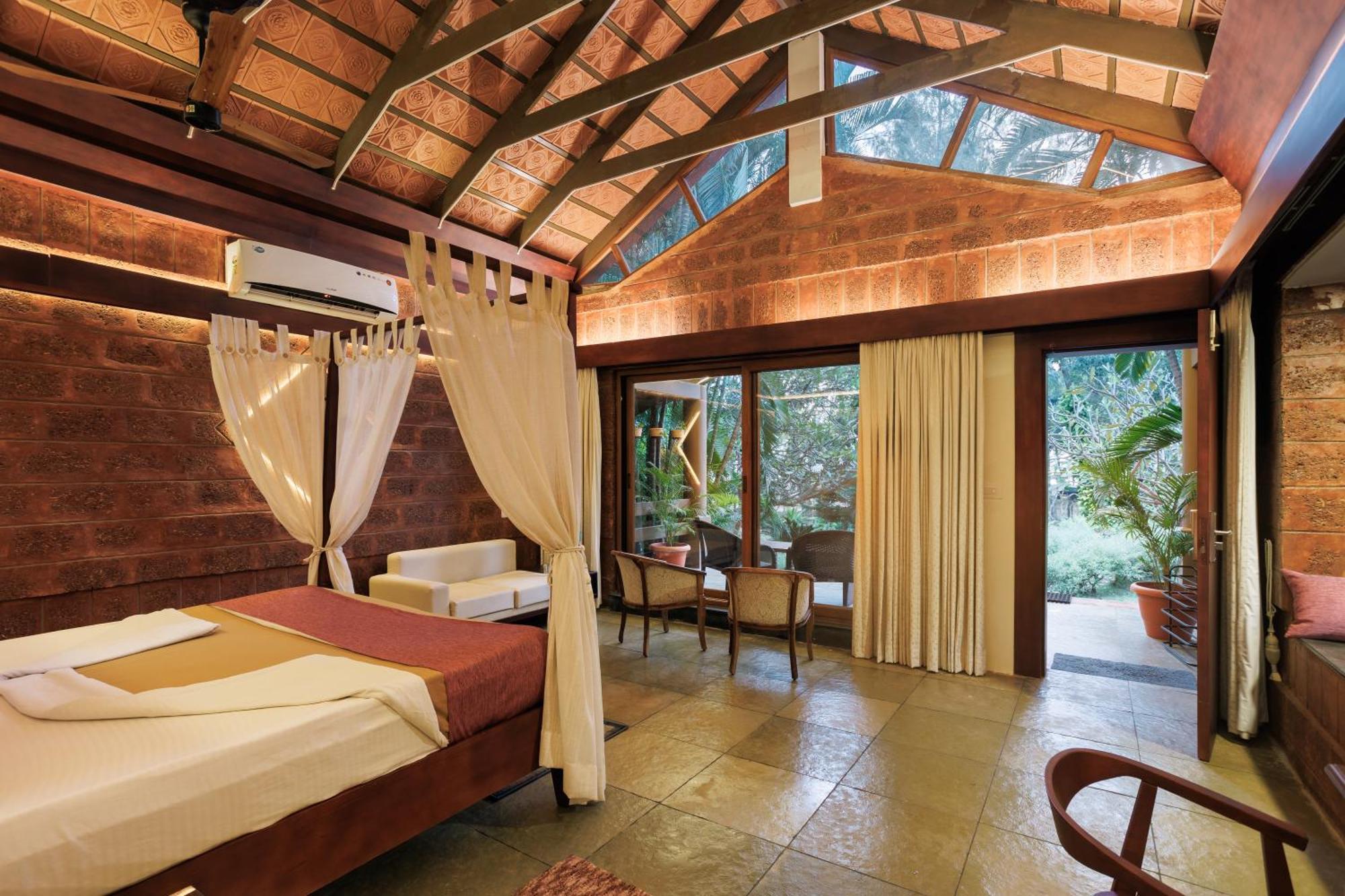 Sai Vishram Beach Resort Bainduru Dış mekan fotoğraf