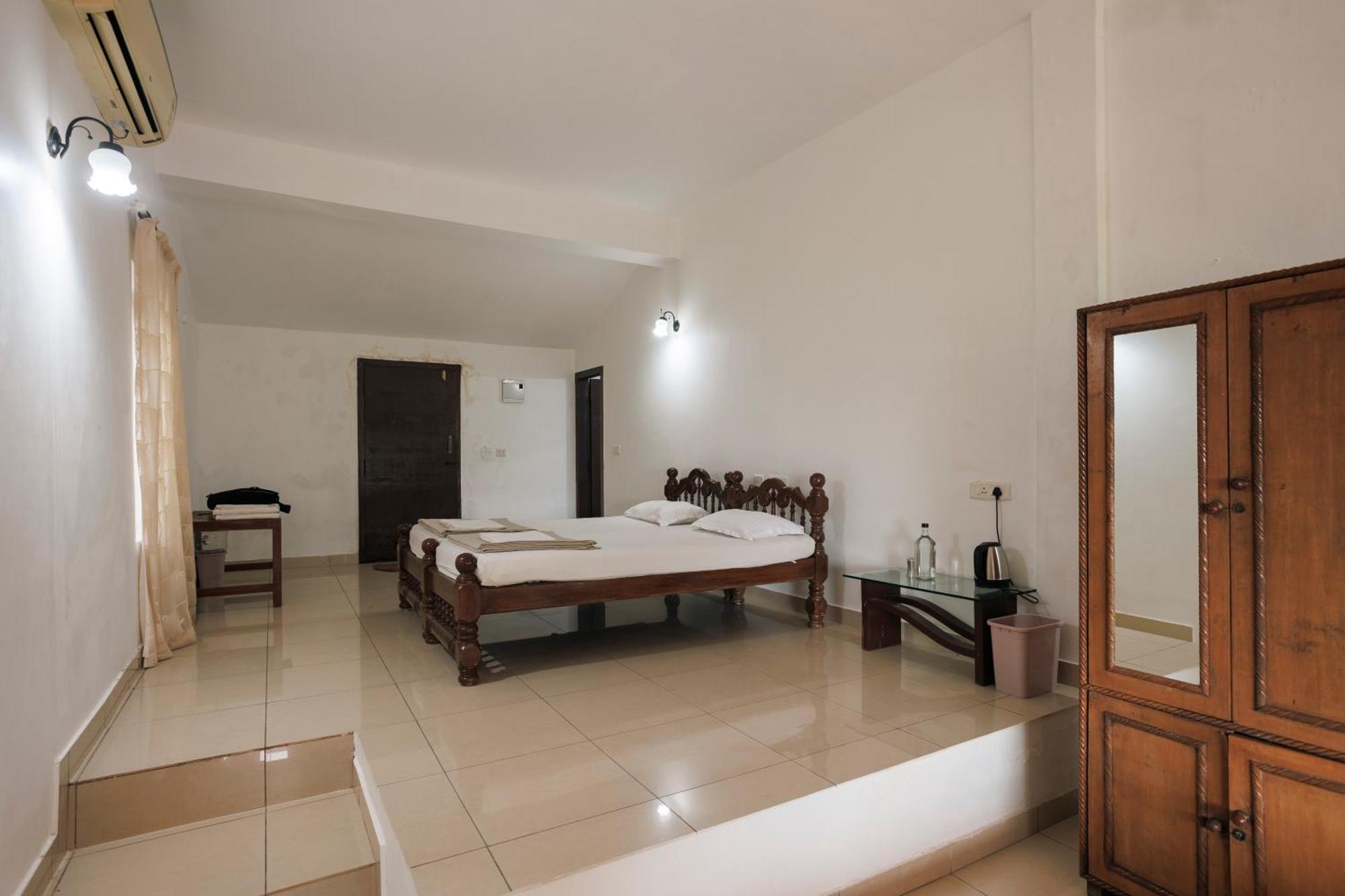 Sai Vishram Beach Resort Bainduru Dış mekan fotoğraf
