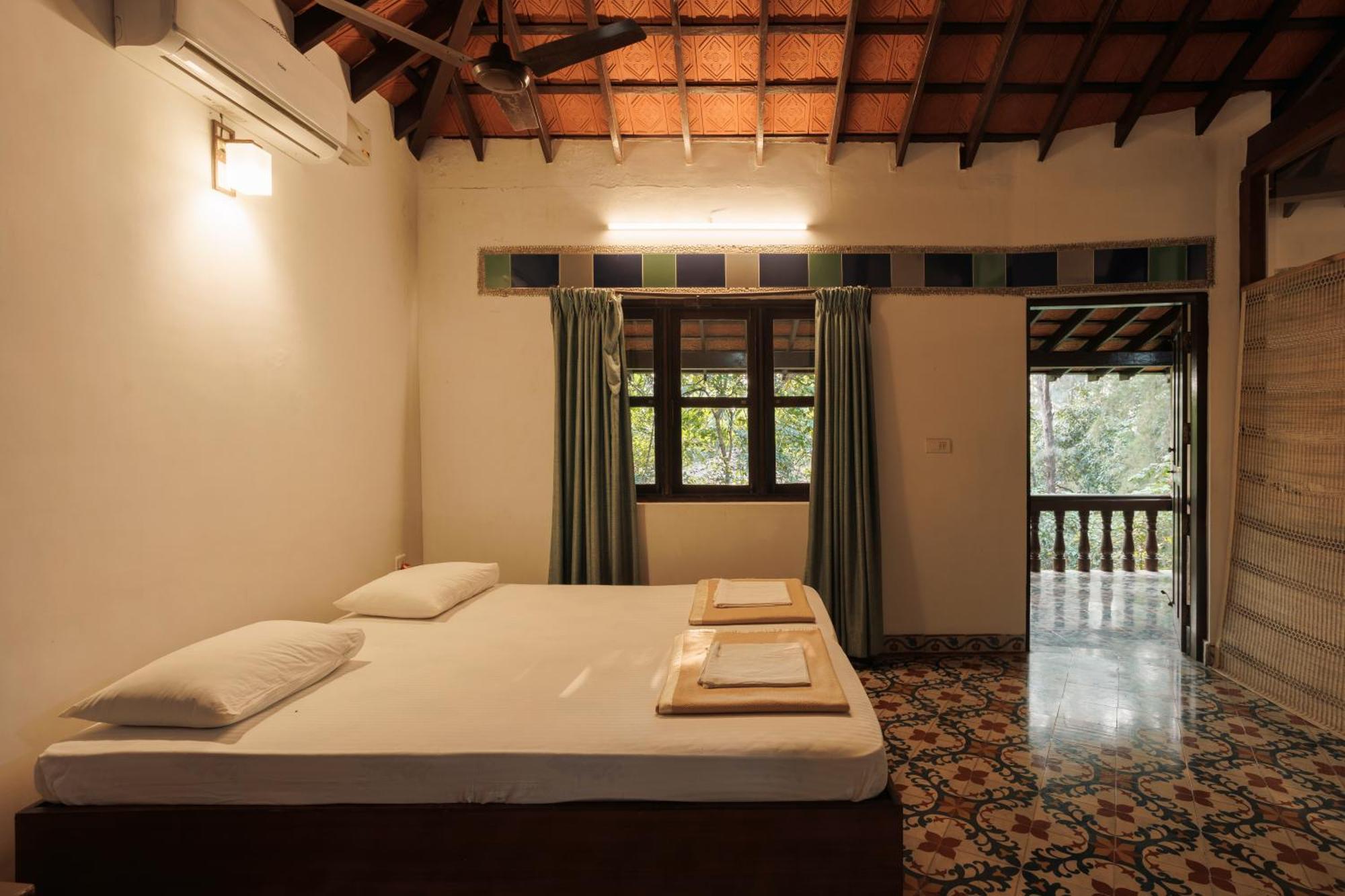 Sai Vishram Beach Resort Bainduru Dış mekan fotoğraf