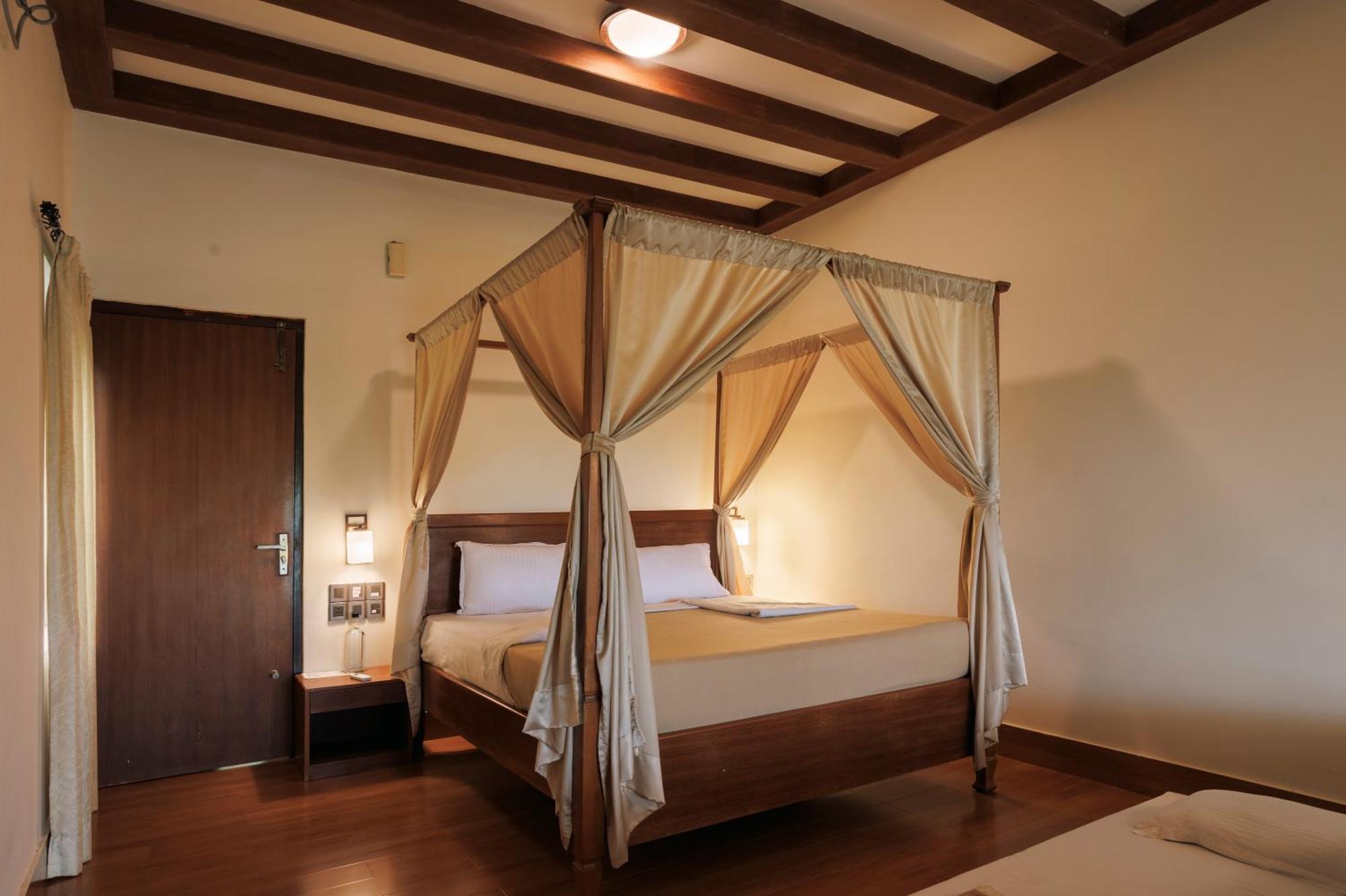 Sai Vishram Beach Resort Bainduru Dış mekan fotoğraf