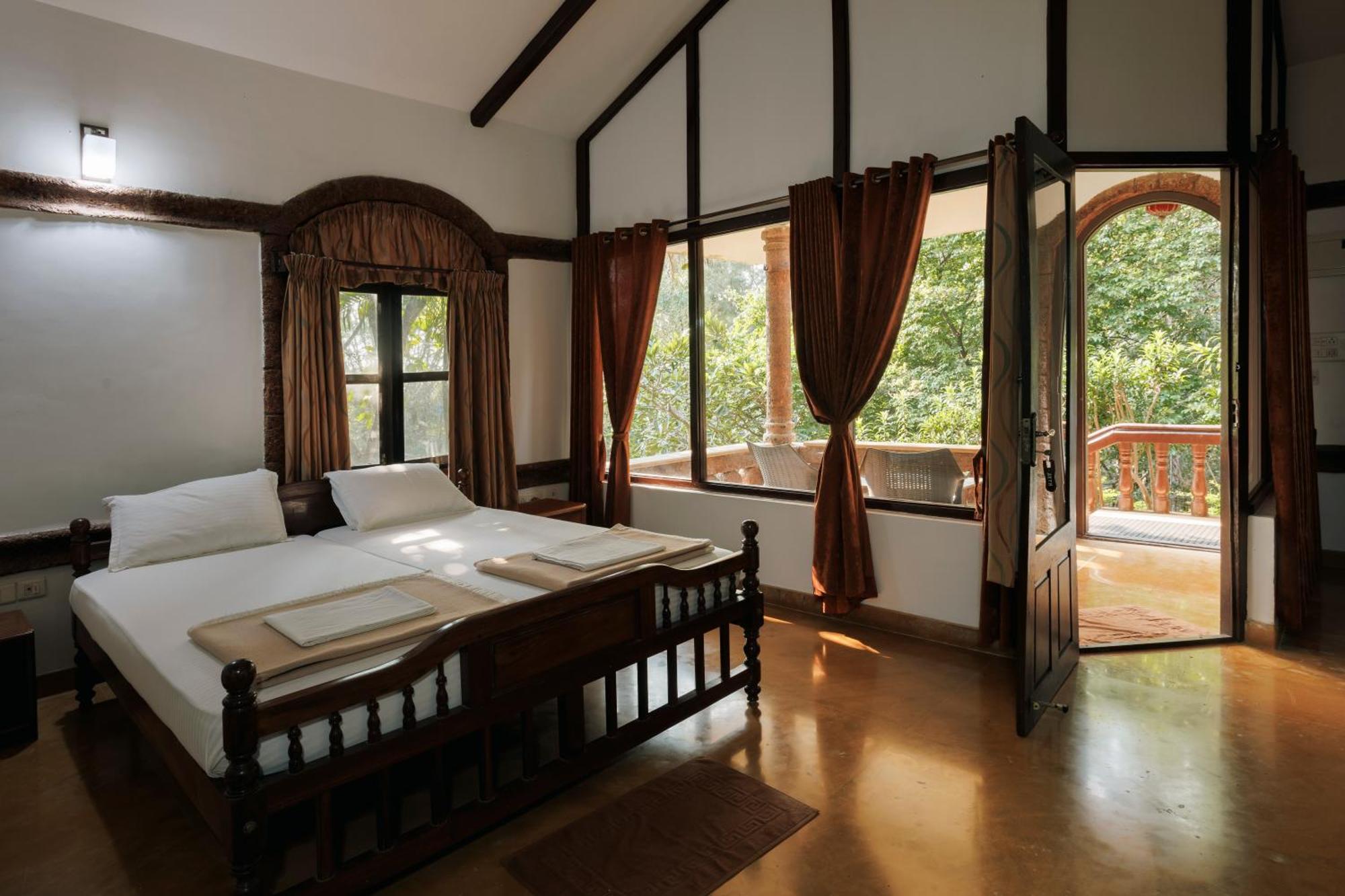 Sai Vishram Beach Resort Bainduru Dış mekan fotoğraf